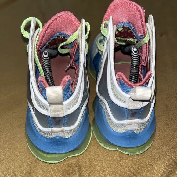 Nike Lebron XIX Men's Dutch Blue Basketball Shoes DC9339 400 7.5 Men's/9 Wmn - Picture 4 of 16